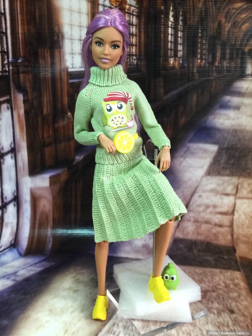 Свитер и юбка на Барби МТМ (фото 10)