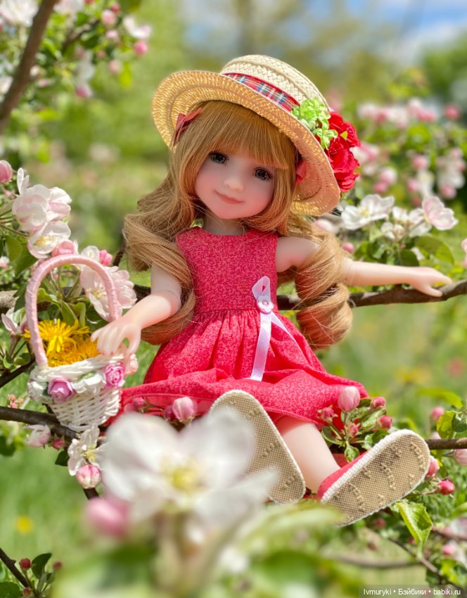 Дарлочка в цветущем мае 🌸🍀🌼☀️🥳