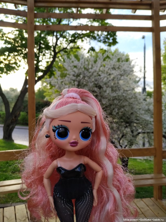 Лариса и её прогулка в парке Коломенское