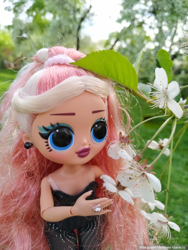 Лариса и её прогулка в парке Коломенское