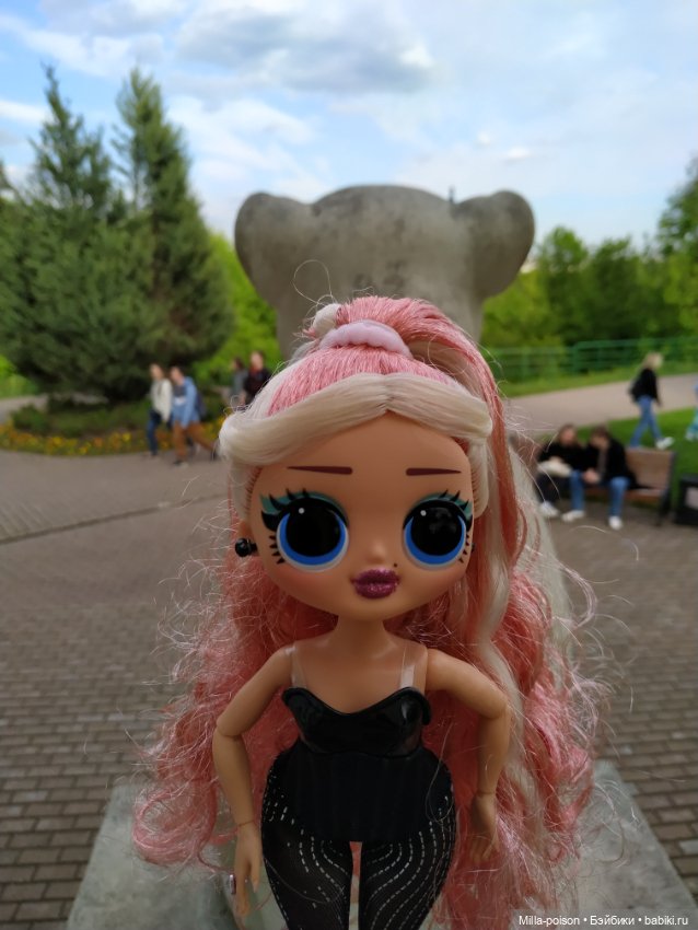 Лариса и её прогулка в парке Коломенское