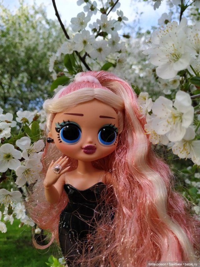 Лариса и её прогулка в парке Коломенское