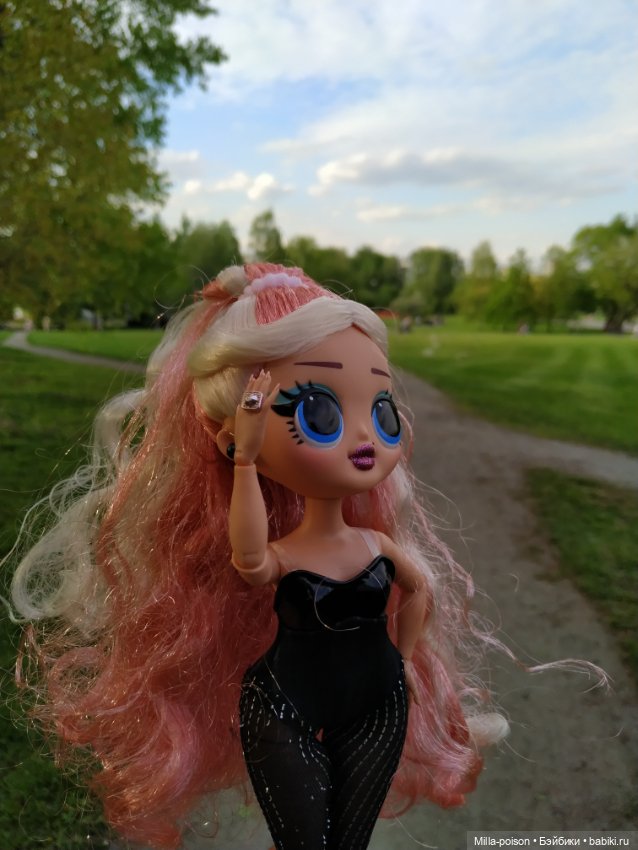 Лариса и её прогулка в парке Коломенское