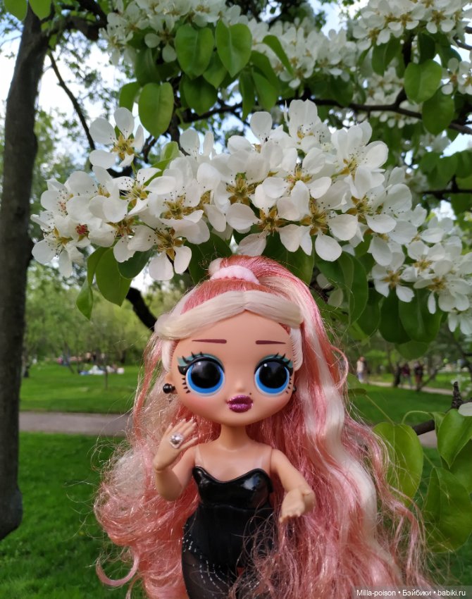 Лариса и её прогулка в парке Коломенское (фото 9)