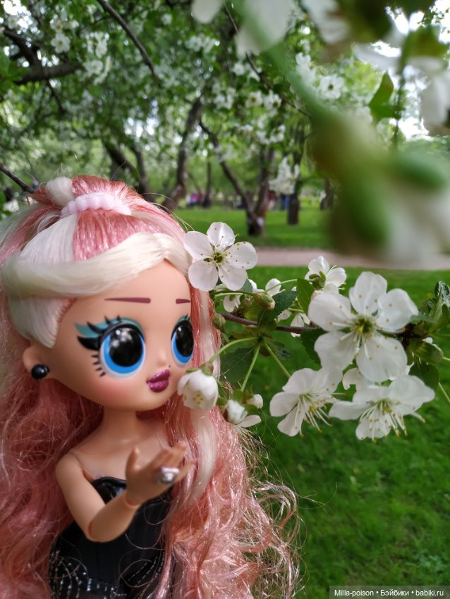 Лариса и её прогулка в парке Коломенское (фото 7)