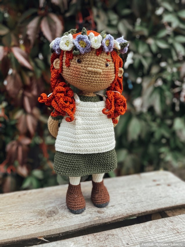 Загадочная девочка с рыжими волосами (фото 2)