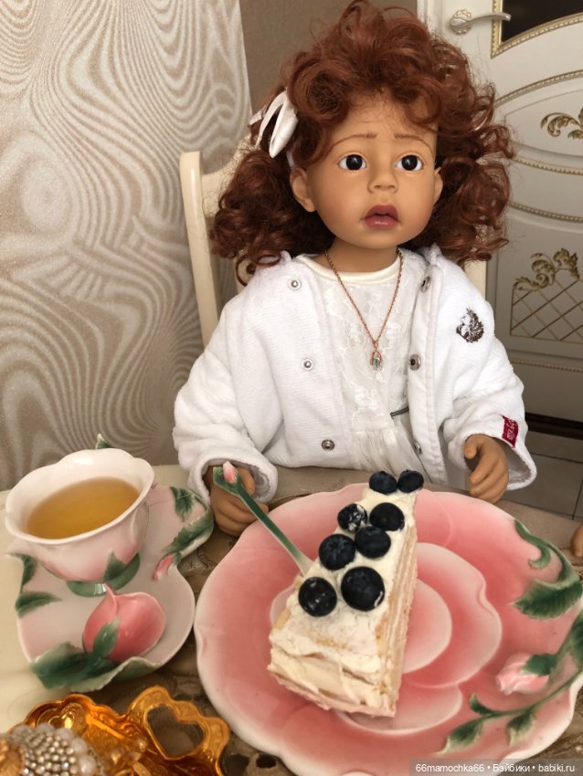 Милая Алессандра - Девочка бегущая навстречу к счастью