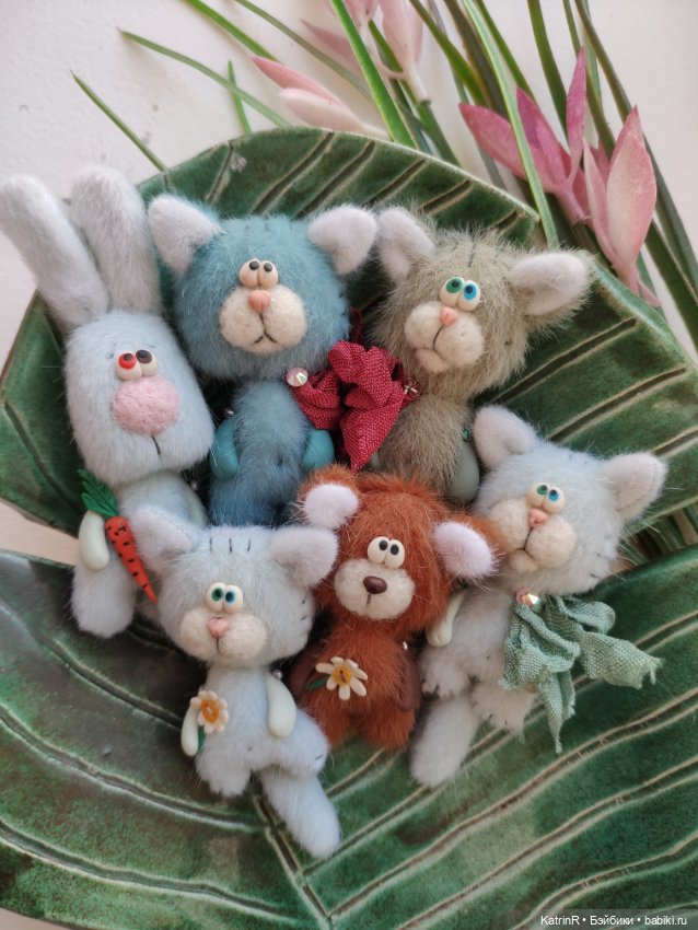 Новая компания зверят — Текстильные игрушки и примитивы: кофейные