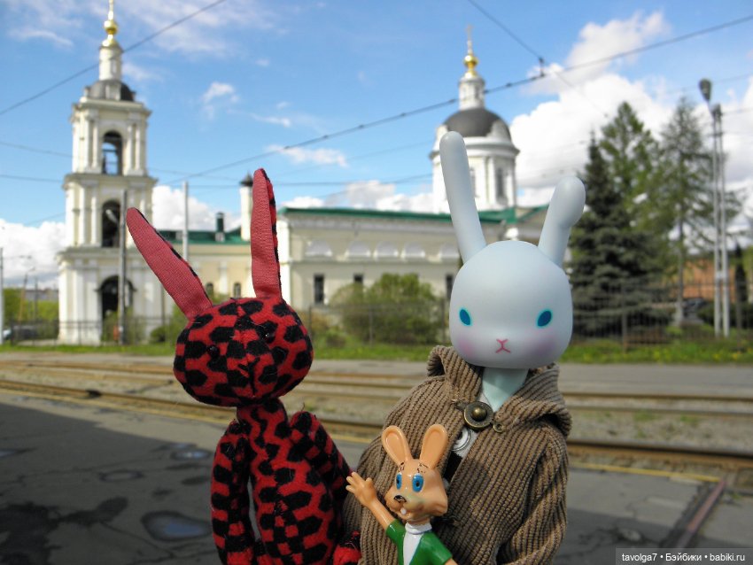 Коломна и Странная Компания в мае