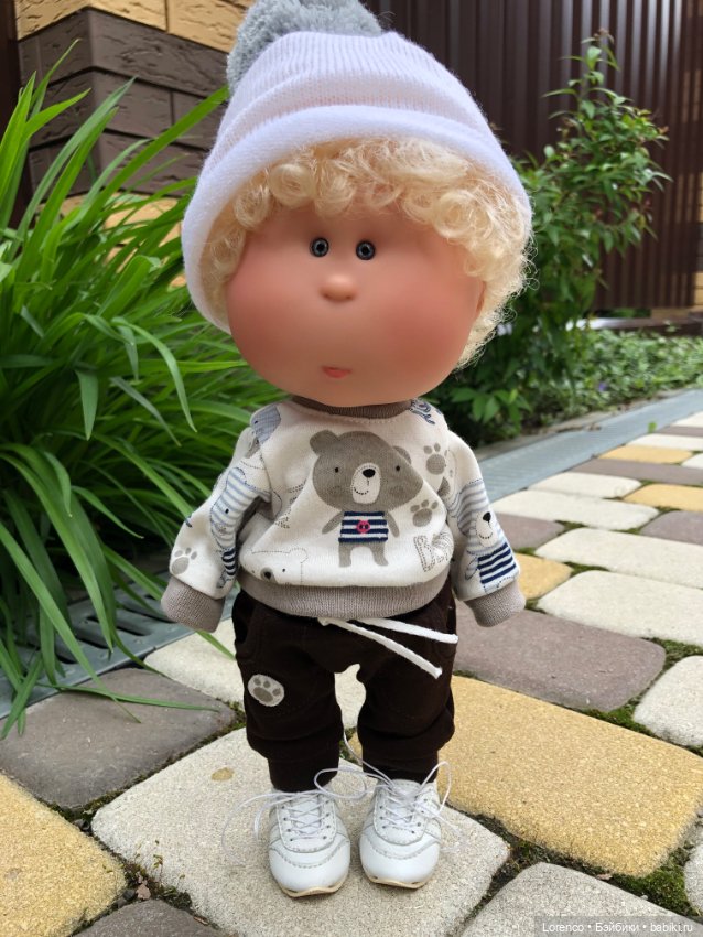 Булки 4,5 — Куклы Nines d'Onil (Нинес): Миа (Mia) (фото 4)