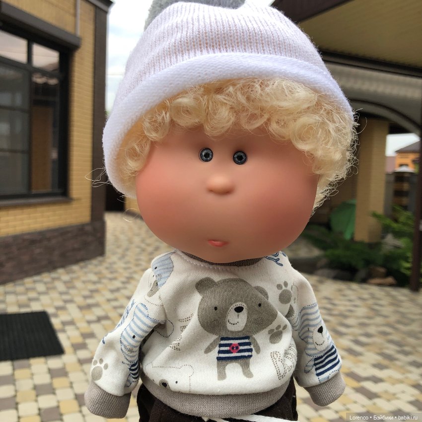 Булки 4,5 — Куклы Nines d'Onil (Нинес): Миа (Mia) (фото 5)