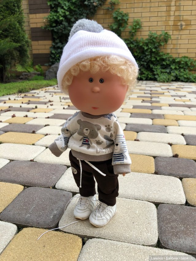 Булки 4,5 — Куклы Nines d'Onil (Нинес): Миа (Mia) (фото 7)