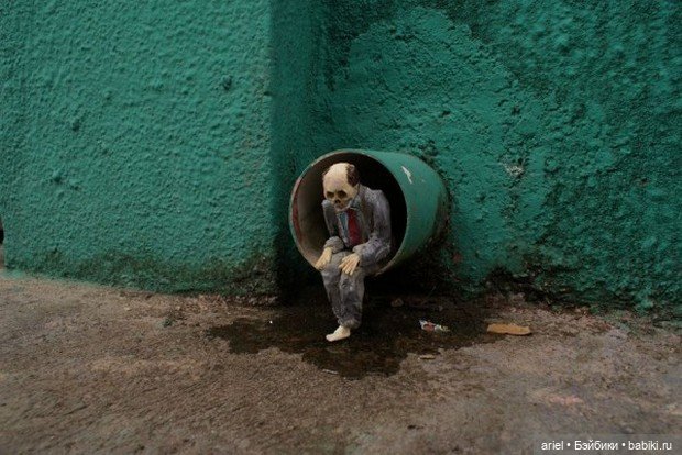 Миниатюрные человечки от Исаака Кордала (Isaac Cordal) (фото 3)
