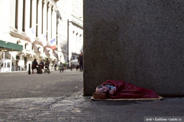 Миниатюрные человечки от Исаака Кордала (Isaac Cordal)