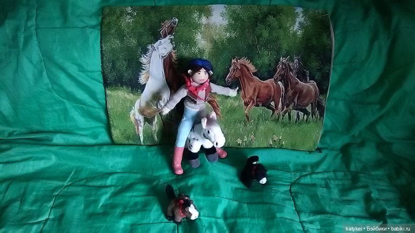 Верхом. День Конника — Авторские игрушки из разных материалов: синельная проволока (фото 3)