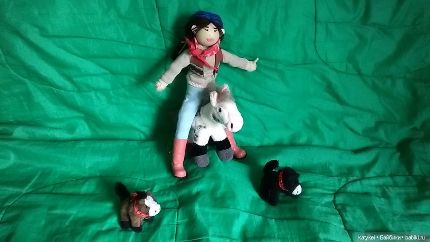 Верхом. День Конника — Авторские игрушки из разных материалов: синельная проволока (фото 6)