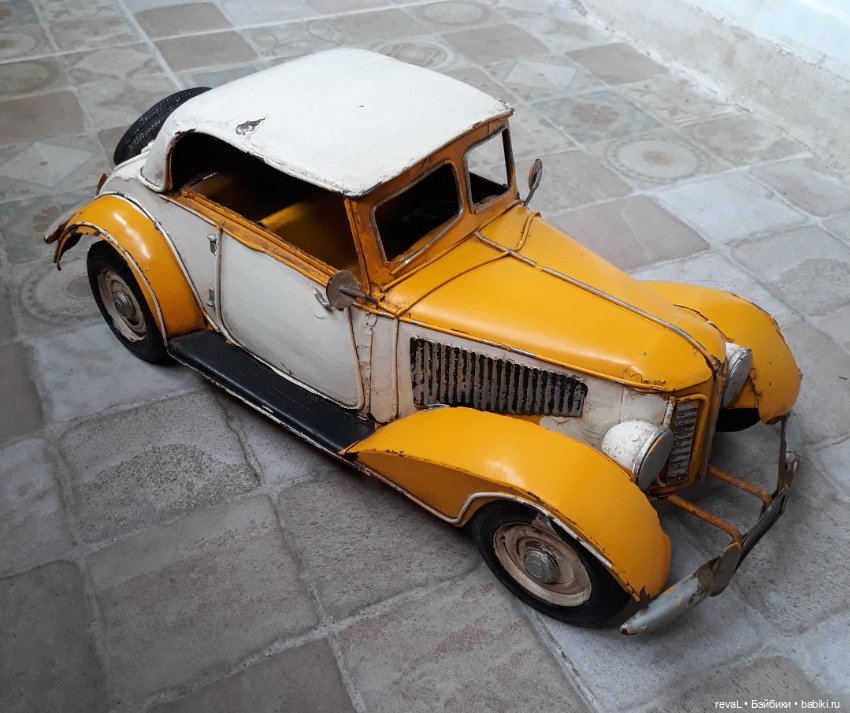 А не посидеть ли нам в гараже или про мои мальчишечьи игрушки