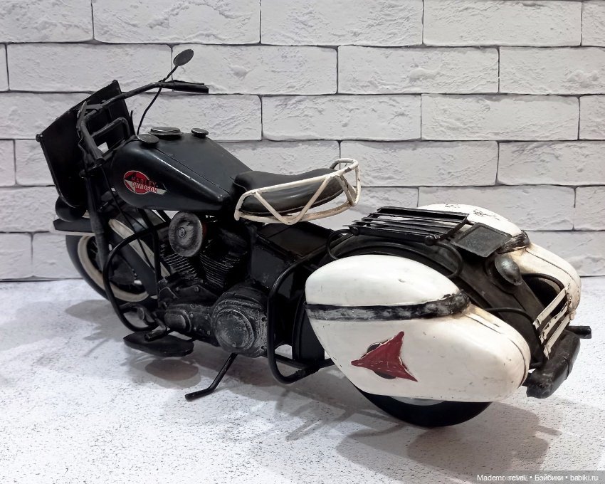 А не посидеть ли нам в гараже или про мои мальчишечьи игрушки