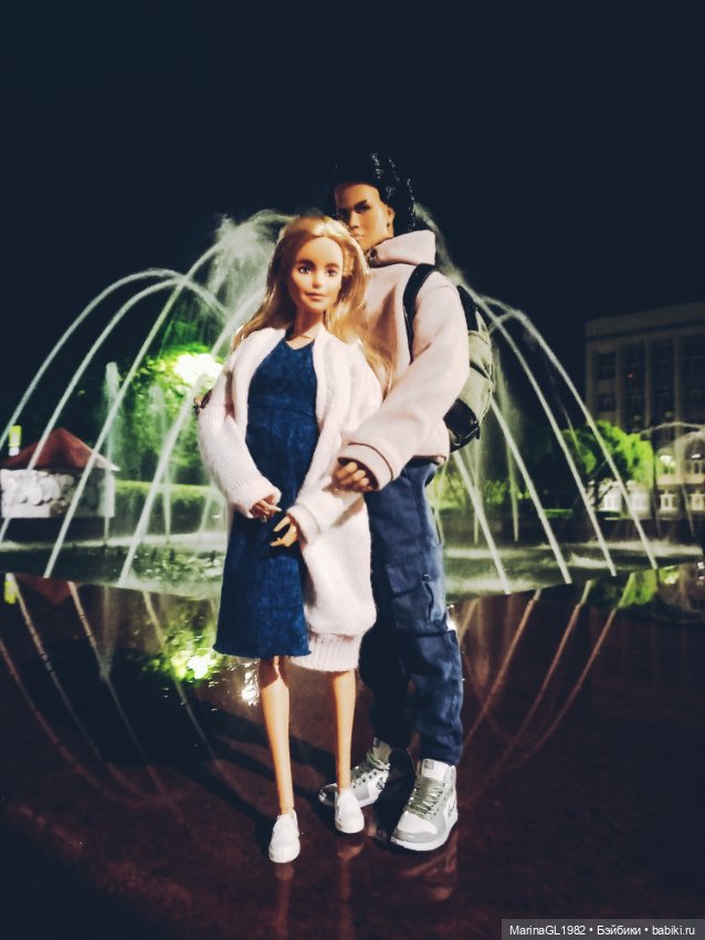 Прогулки днем и ночью — Куклы Barbie (Барби): Looks