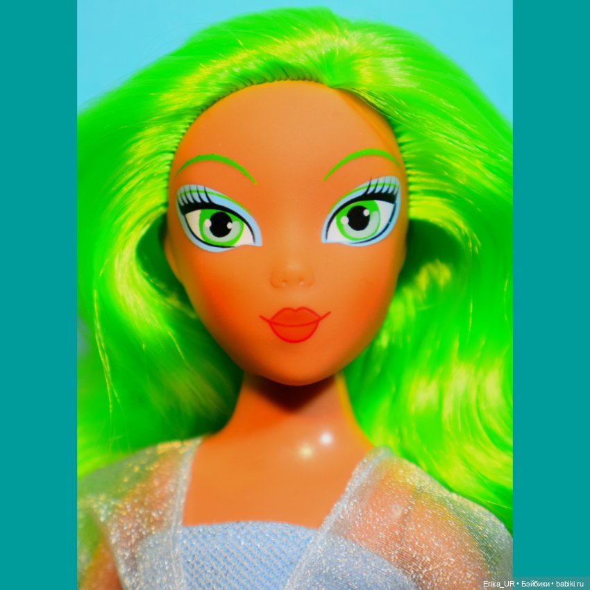 Перепись КуклоНаселения 2 Madame-Alexander, mini-doll, 9”, color-hair, pixie-doodles, Crayola, Poseable-doll (фото 3)