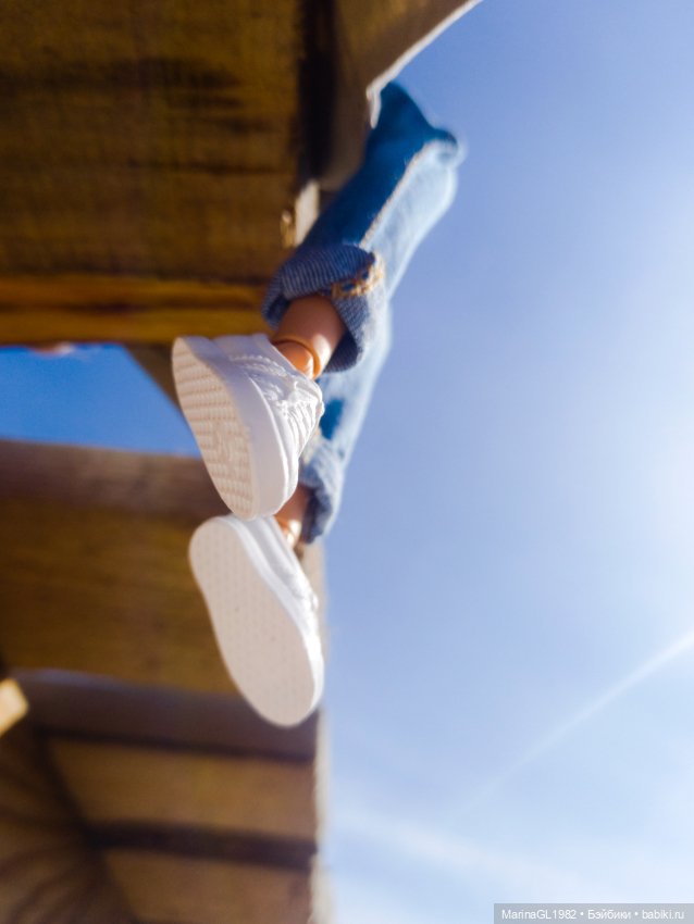 Прогулки днем и ночью — Куклы Barbie (Барби): Looks (фото 8)