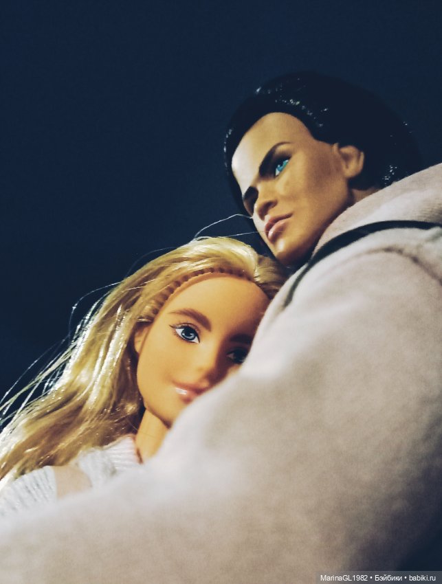 Прогулки днем и ночью — Куклы Barbie (Барби): Looks