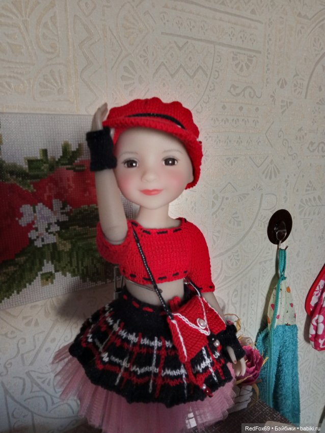 Руби Ред - Лиса 🦊 — Куклы Ruby Red (Руби Ред) Fashion Friends: Siblies (фото 5)
