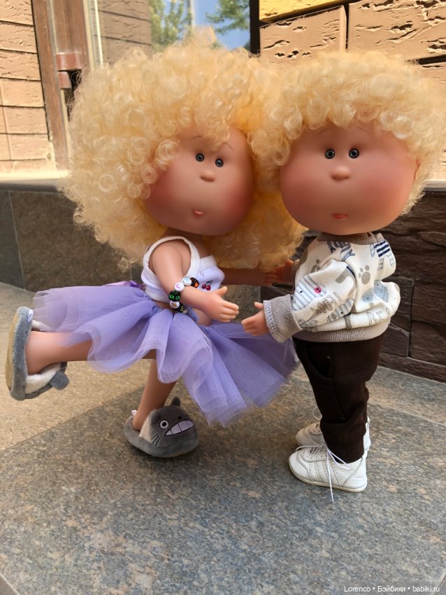 Танец одуванчиков — Куклы Nines d'Onil (Нинес): Миа (Mia) (фото 4)