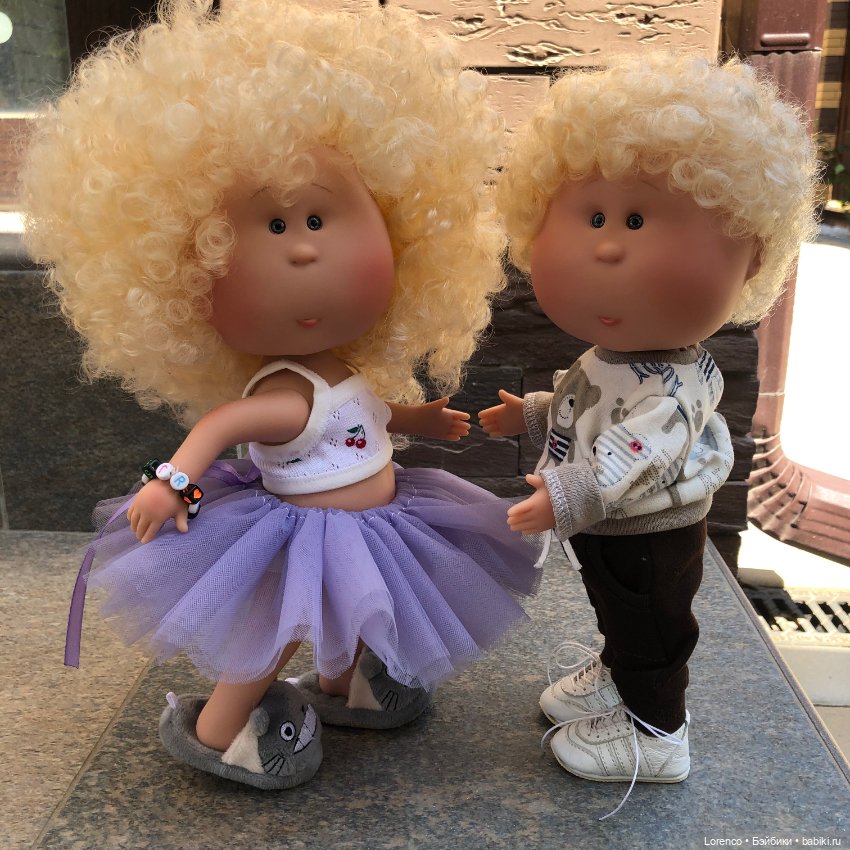 Танец одуванчиков — Куклы Nines d'Onil (Нинес): Миа (Mia)