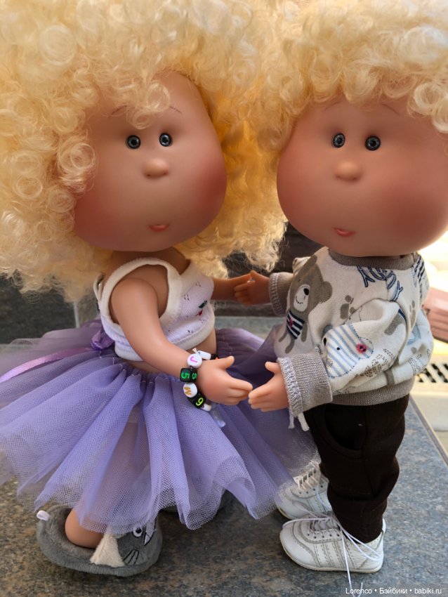 Танец одуванчиков — Куклы Nines d'Onil (Нинес): Миа (Mia)