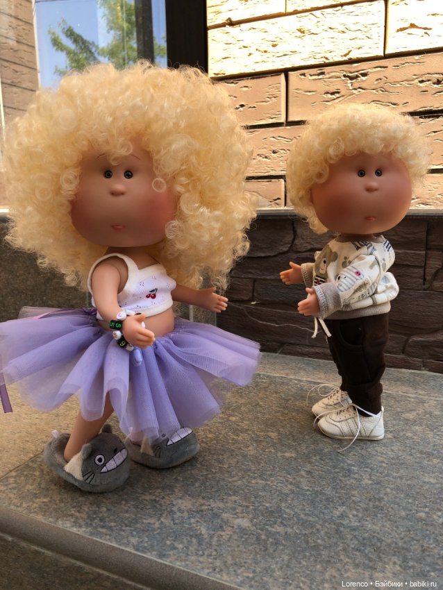 Танец одуванчиков — Куклы Nines d'Onil (Нинес): Миа (Mia) (фото 10)