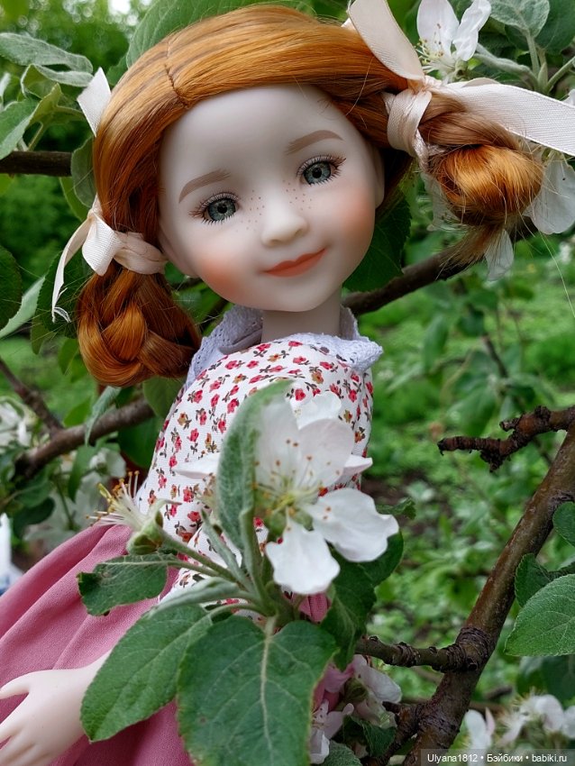 Прогулка с Александрой... 🧚‍♀️🌻🌹🌺 Последние денечки весны🌼🌼🌼