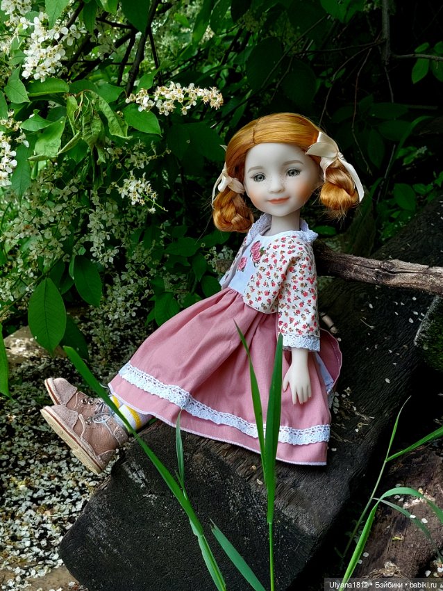 Прогулка с Александрой... 🧚‍♀️🌻🌹🌺 Последние денечки весны🌼🌼🌼