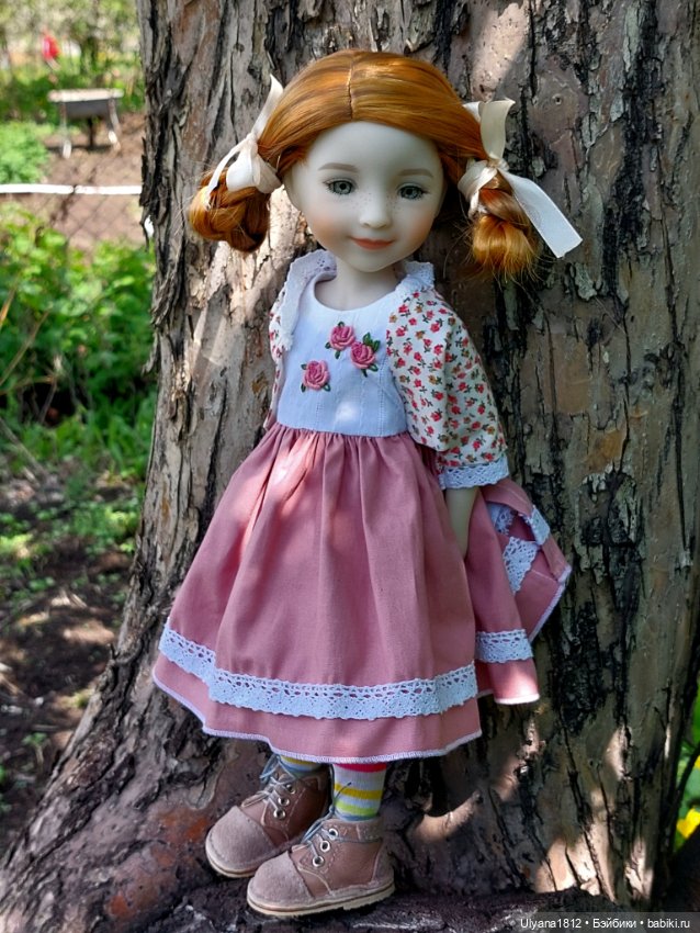 Прогулка с Александрой... 🧚‍♀️🌻🌹🌺 Последние денечки весны🌼🌼🌼