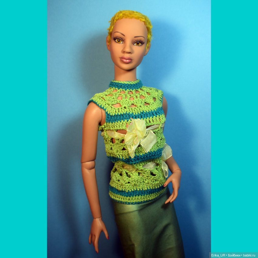 Перепись КуклоНаселения. 2 девушки. Большая и маленькая :))