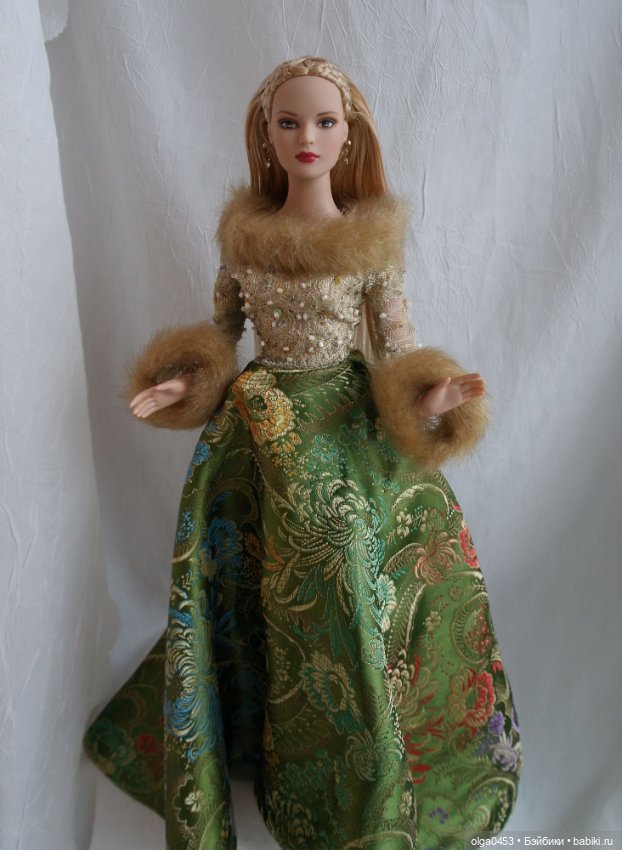 Всемирный день Блондинок у кукол Тоннер