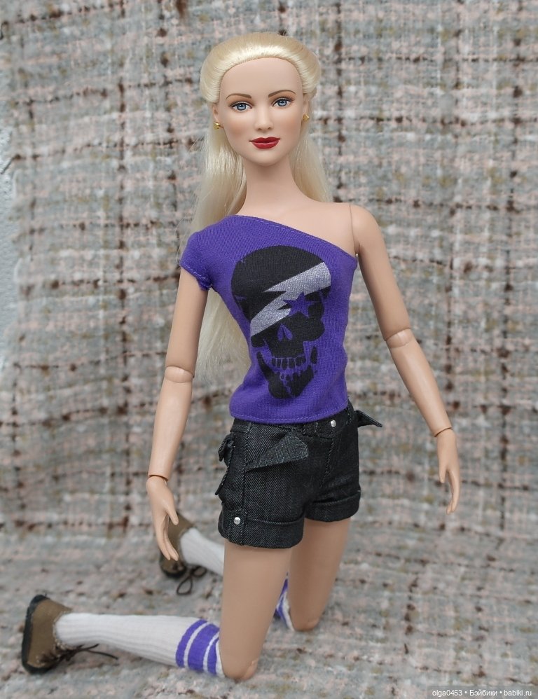Всемирный день Блондинок у кукол Тоннер (фото 3)