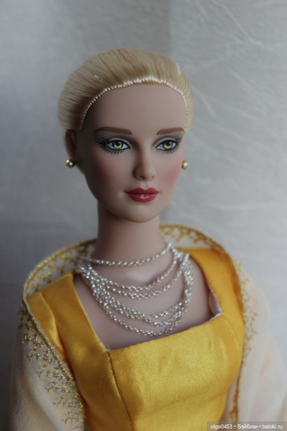 Всемирный день Блондинок у кукол Тоннер