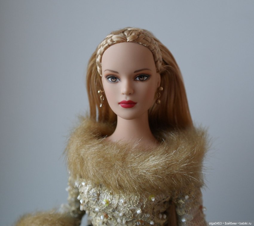 Всемирный день Блондинок у кукол Тоннер