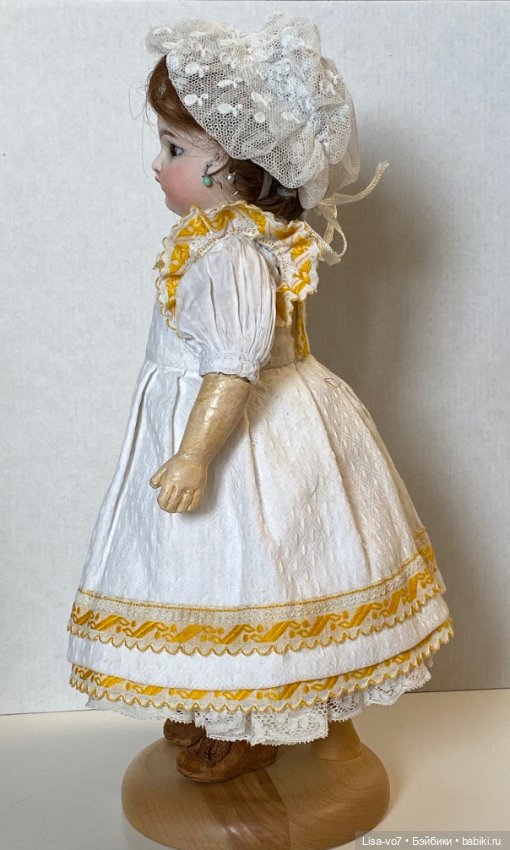 Еще один сарафан для антикварной куклы (фото 2)