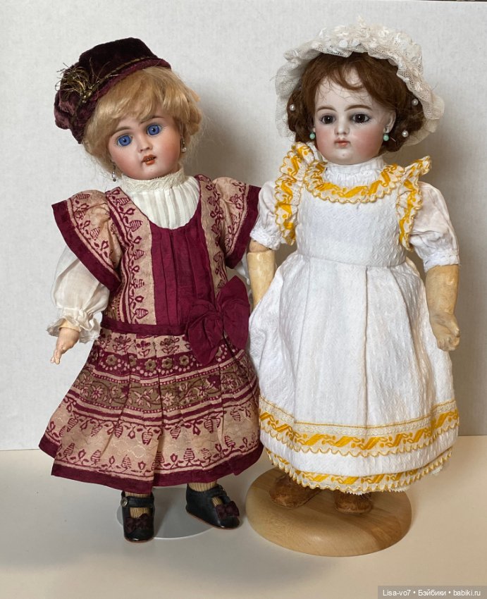 Еще один сарафан для антикварной куклы (фото 6)