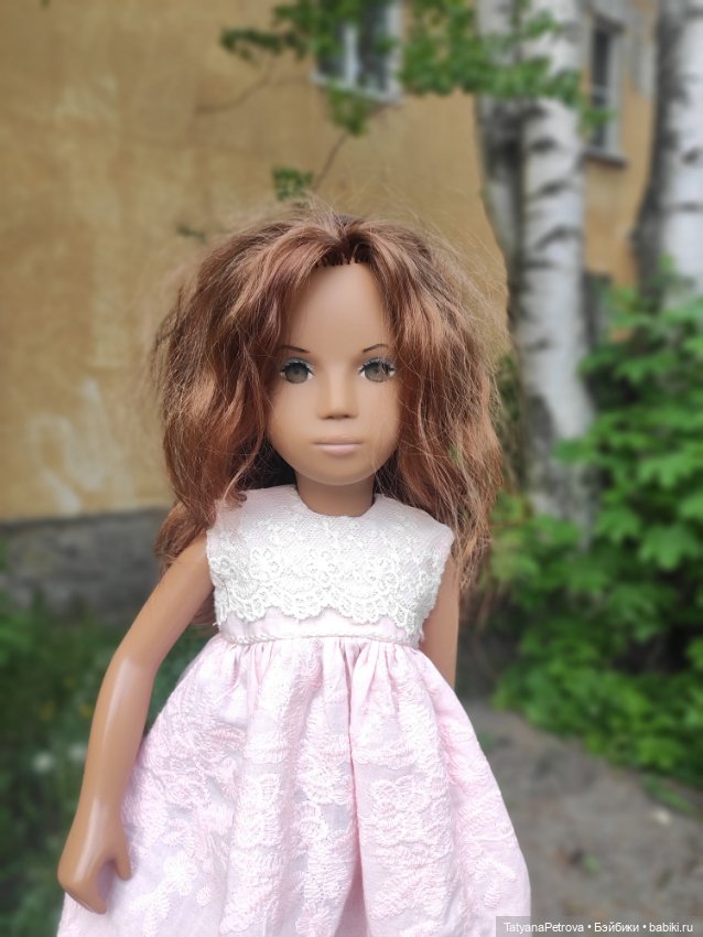 Саша, прогулка теплым вечером