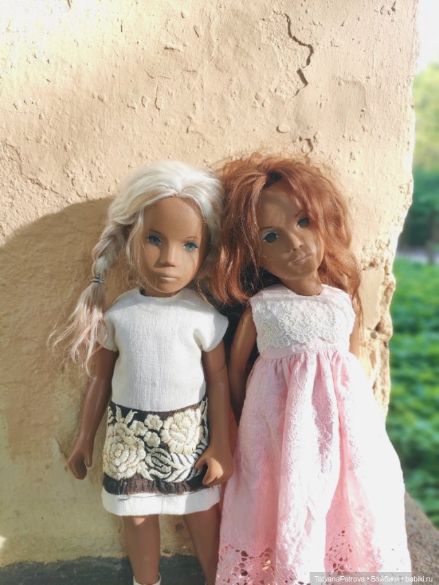 Саша, прогулка теплым вечером