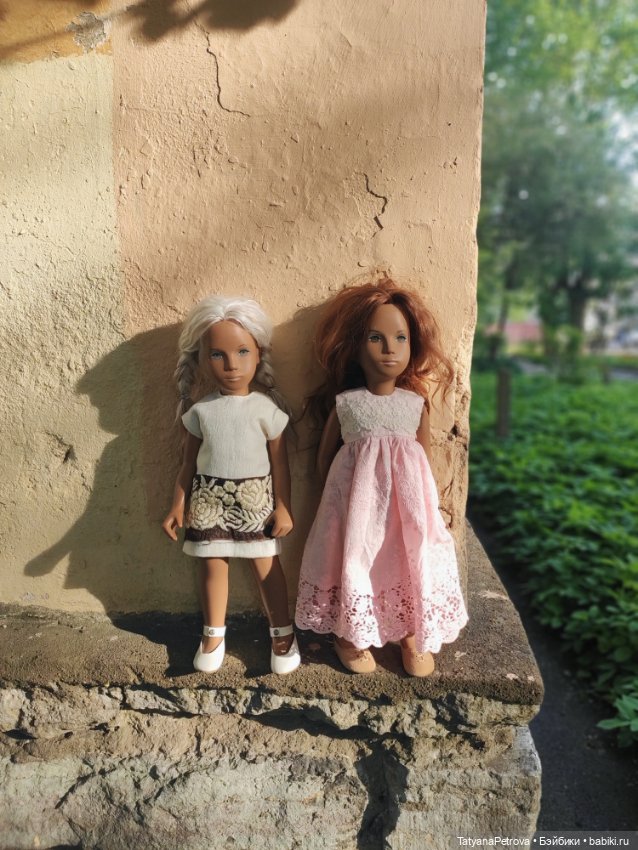 Саша, прогулка теплым вечером