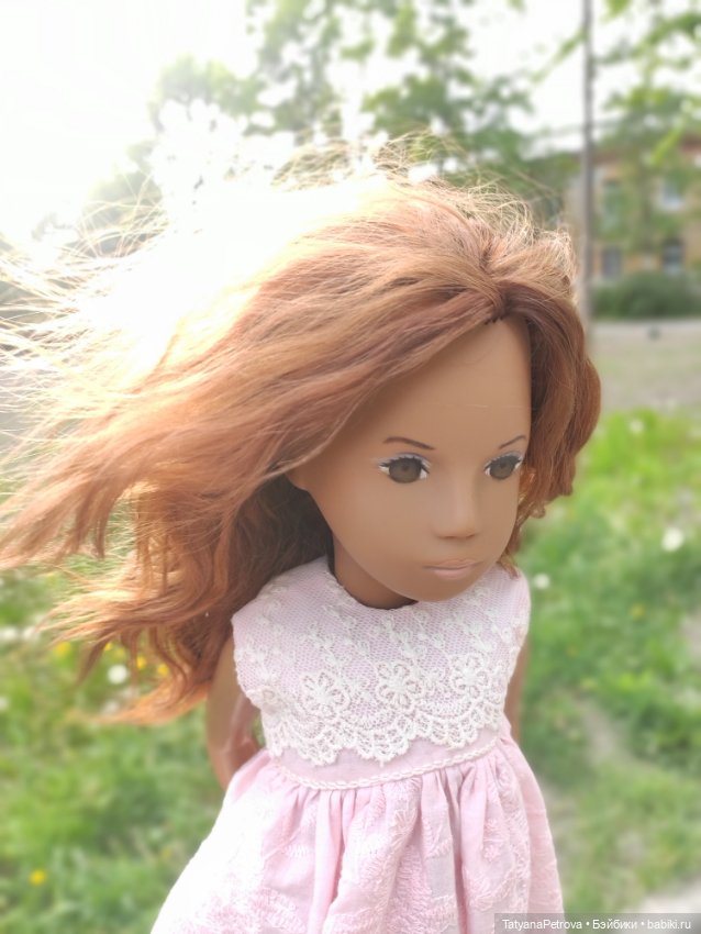 Саша, прогулка теплым вечером