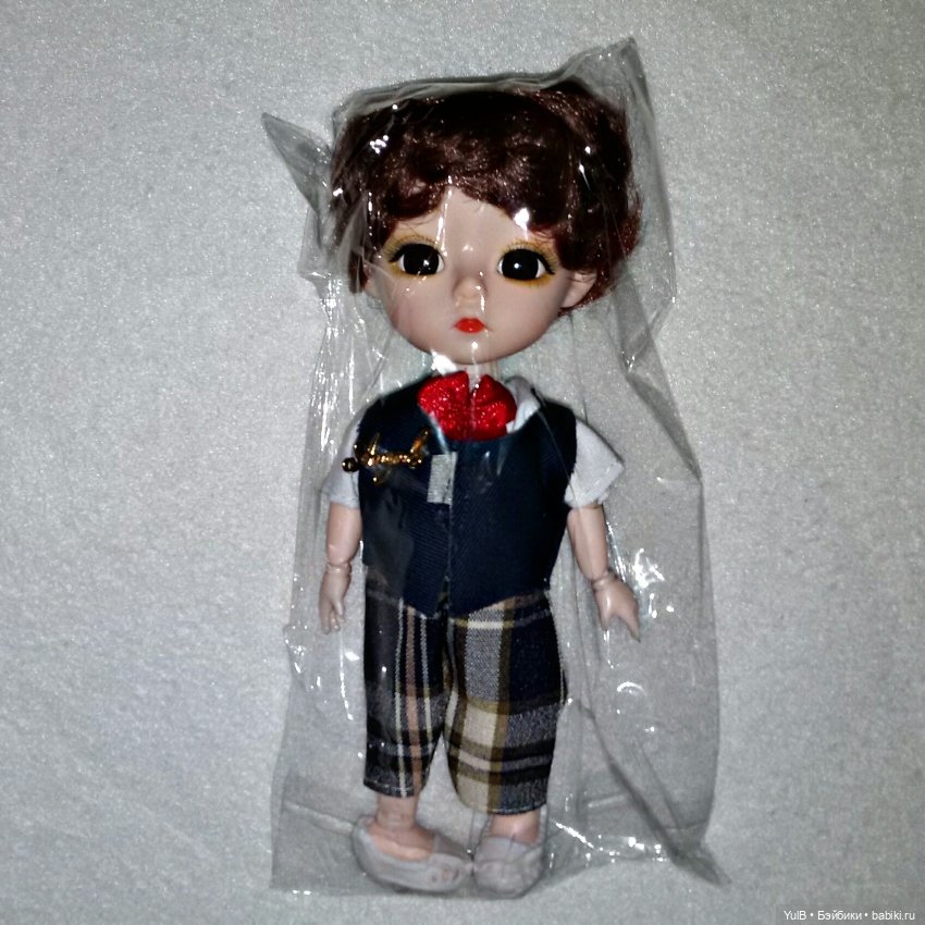 ...Кто-то был месяц в дороге, а кто-то прилетел с ветерком