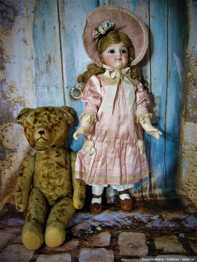 Моя коллекция антикварных медведей