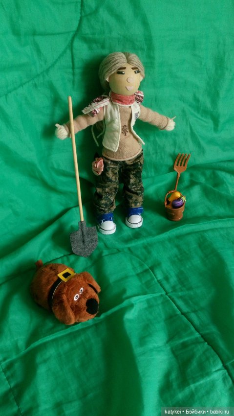 Юнилке, огород и размышления о куклах