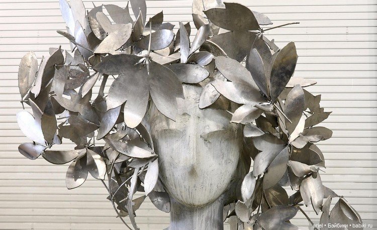 Скульптуры испанского художника Маноло Вальдеса (Manolo Valdés)