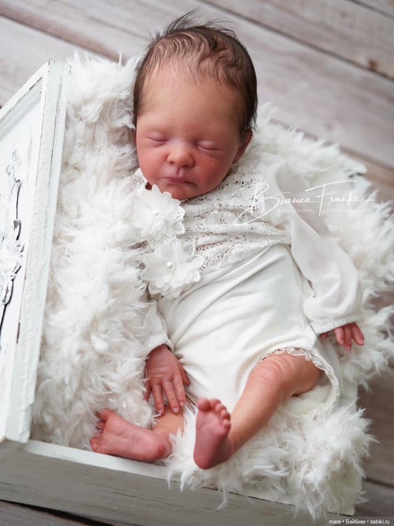 Octavia скульптора Severine Piret, автор прототипа Bianca Franke (фото 9)